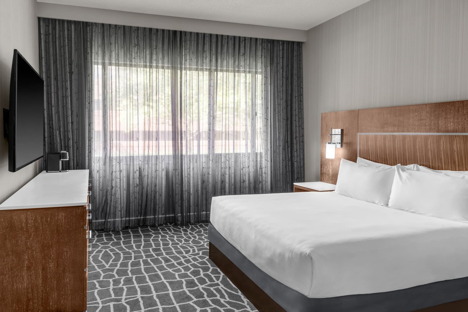 Guest room at Hyatt Regency Princeton